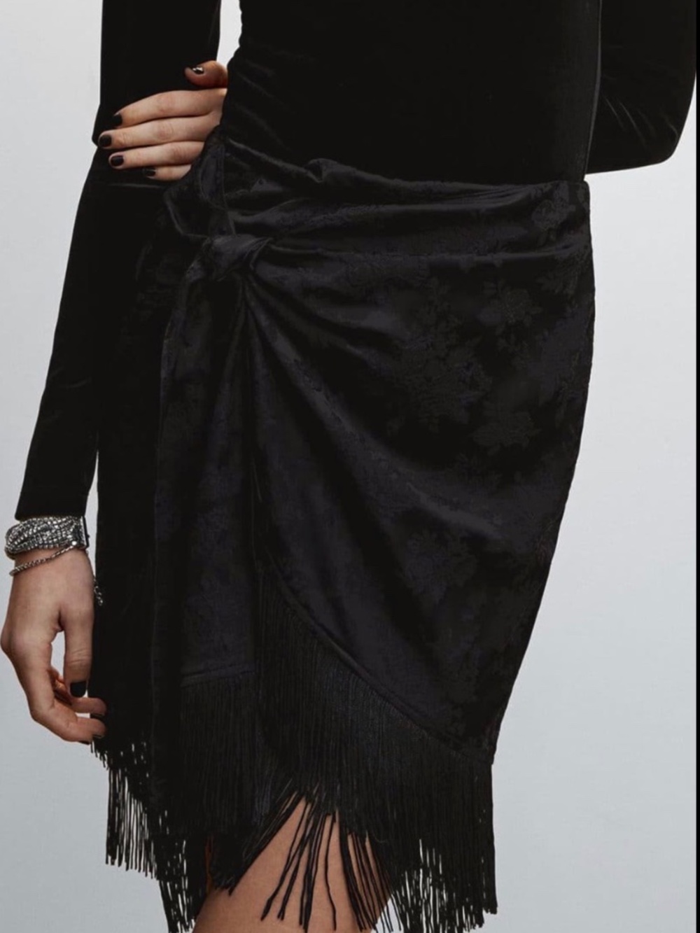 MANGO Fringed jacquard skirt
